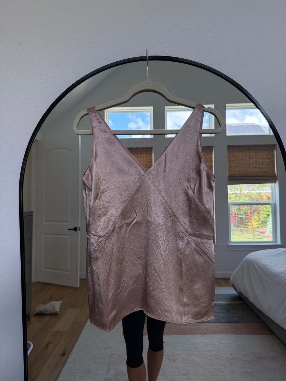 Everlane Satin V-Neck Camisole - Rose Pink